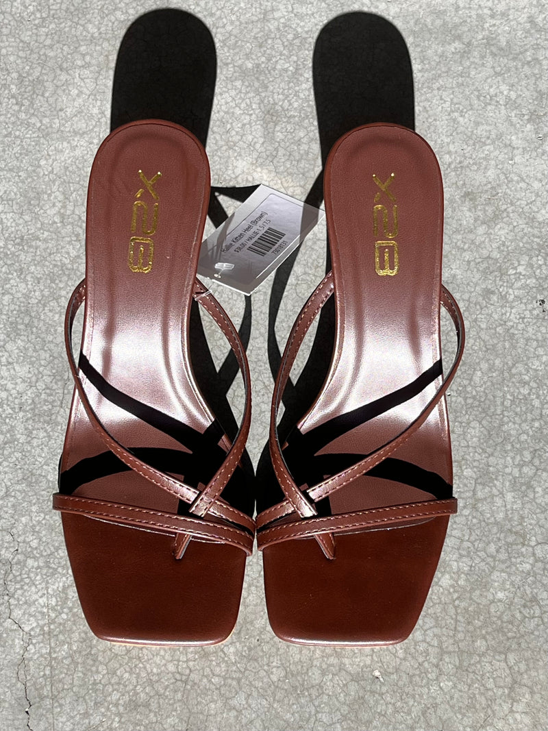 Hallie Kitten Heel (Brown)