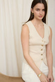 Seamless V Neck Knit Vest (Cream)
