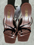 Hallie Kitten Heel (Brown)