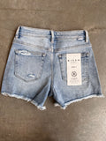 Mid Rise Peekaboo Pockets Shorts