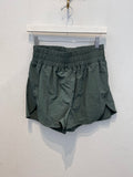 Windbreaker Smocked Waistband Running Shorts (Ash Jade)